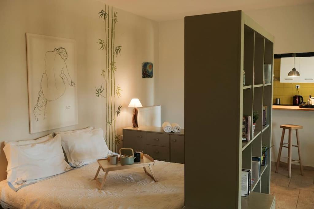 Apartment With Garden In Thessaloniki. Eksteriør bilde