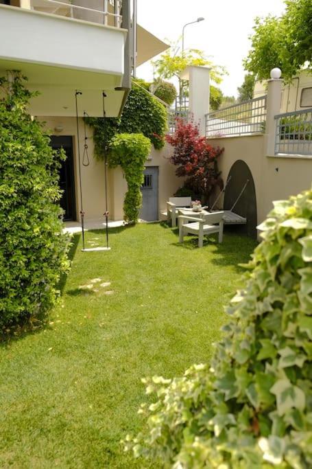 Apartment With Garden In Thessaloniki. Eksteriør bilde